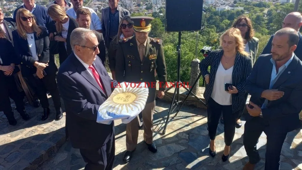 Aniversario de Tandil: "La ciudad es muy fuerte y ha salido de otras crisis", dijo Lunghi